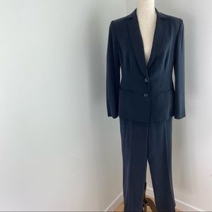 Jones New York 2 pc navy silk suit